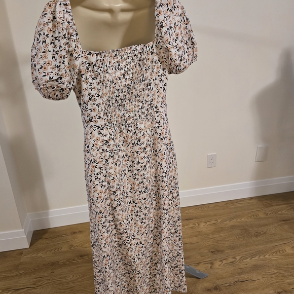 Summer Dress Bundle - Picture 7 of 14